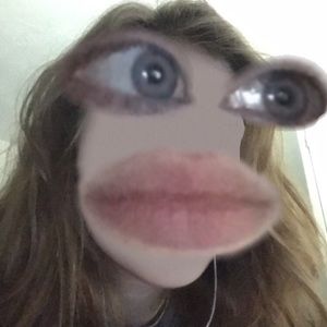 Meet your Posher, Elyse